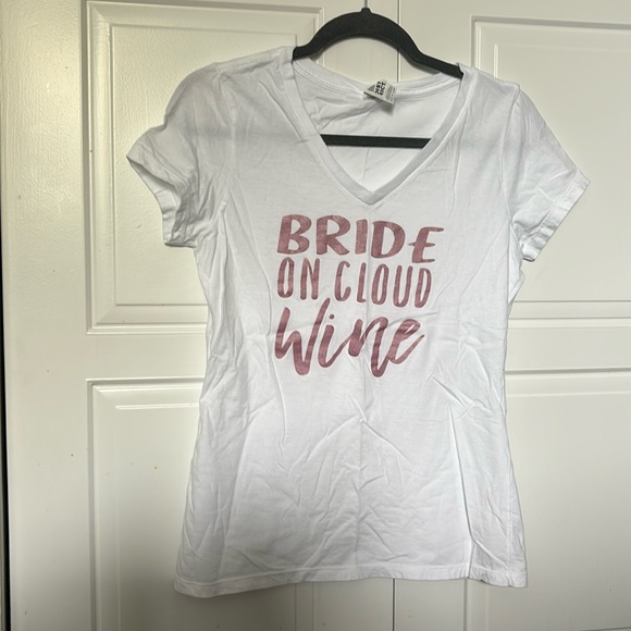 Wine themed bride shirt - Picture 1 of 3